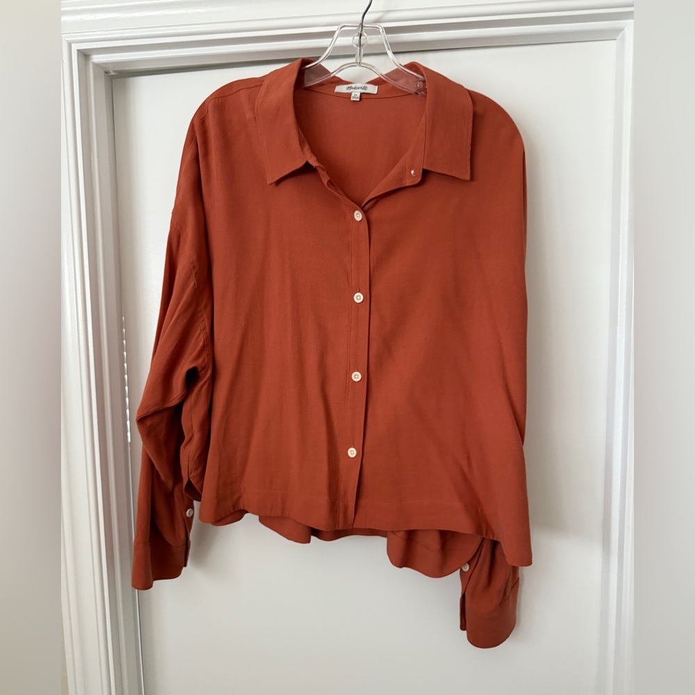 Madewell Rust Button-Up Shirt in XL